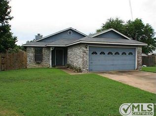 412 Meng Cir, Denton, TX 76209
