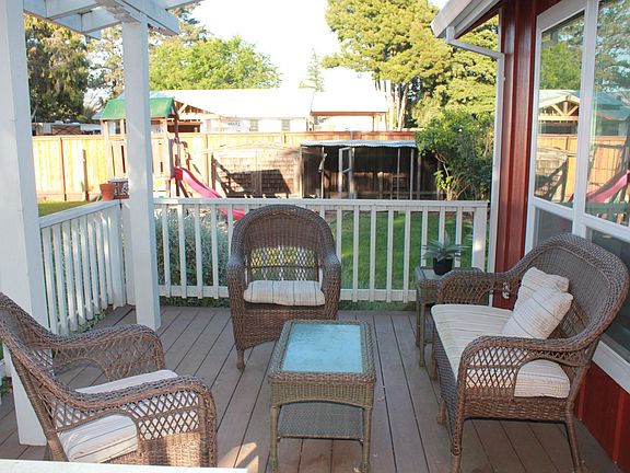 3rd image of 2144 Wilkins Ave #A