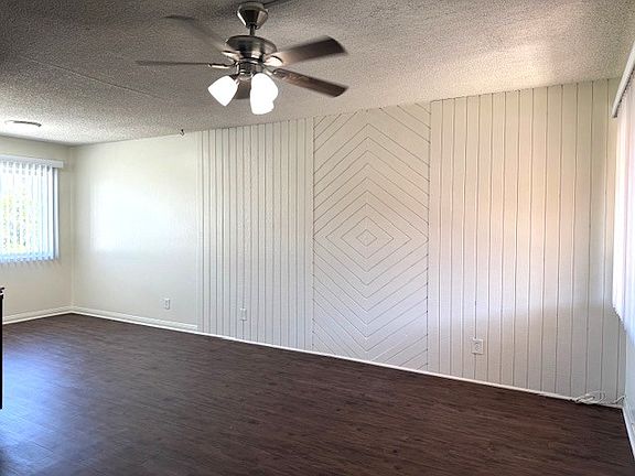 3rd image of 16862 Lynn Ln APT E
