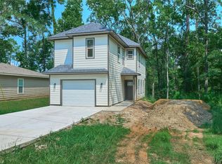 140 Oak Cir, Livingston, TX 77351