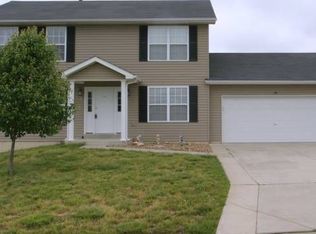 19 Cayden Roger Dr, Winfield, MO 63389