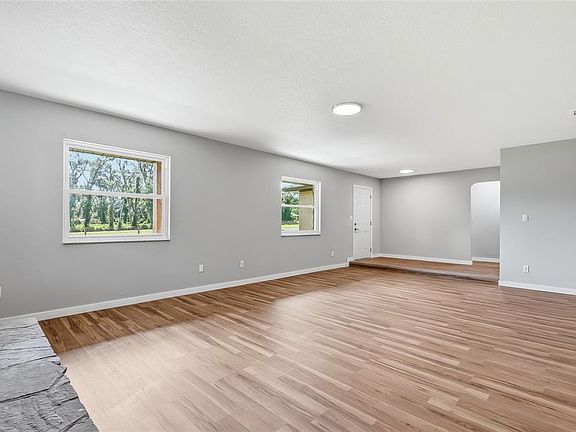 4th image of 37670 FARR ROAD