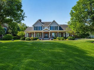 14170 Parkridge Dr, Granger, IN 46530