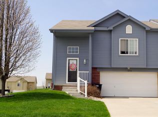 5052 N 155th St, Omaha, NE 68116