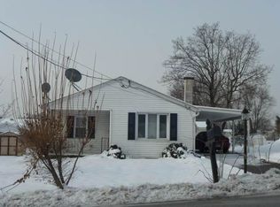 327 Salt Rd, Enola, PA 17025