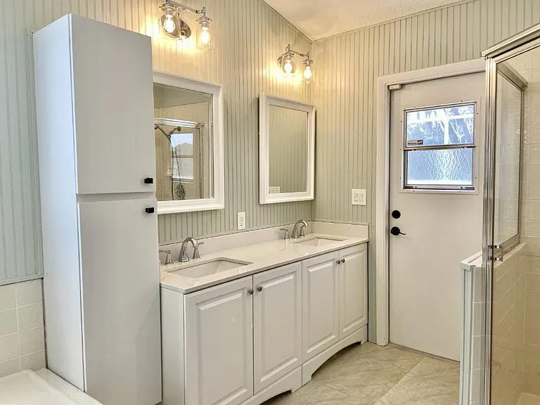 9178 Rhett Ln — Photo 10