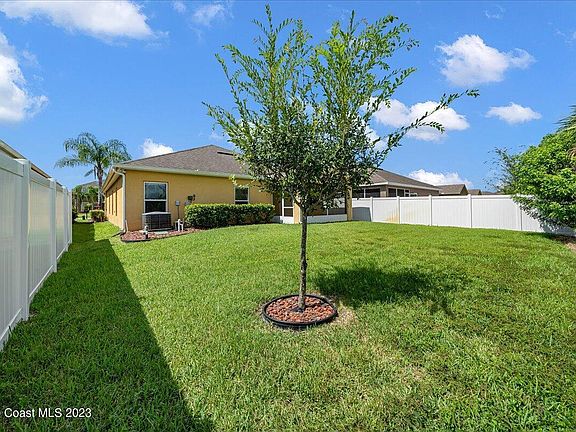 5th image of 2688 Snapdragon Dr NW