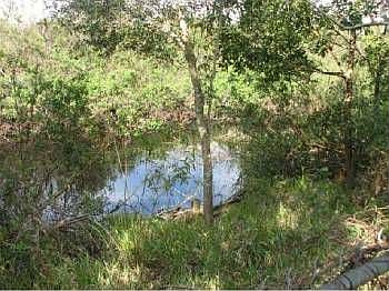 2nd image of 1298 Carolyn Dr