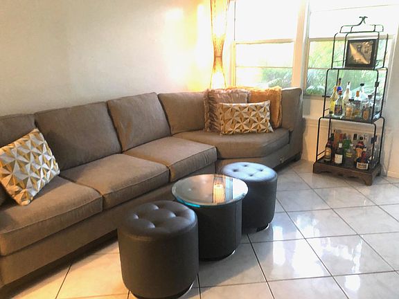 4th image of 1290 Highlands Dr APT A