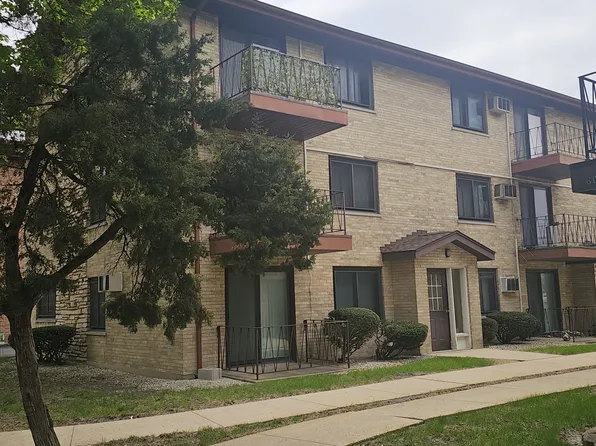 6047 W 64th Pl APT 3, Chicago, IL 60638