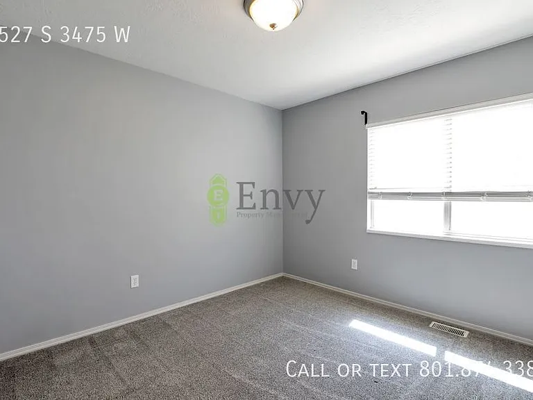 4527 S 3475 W — Photo 11