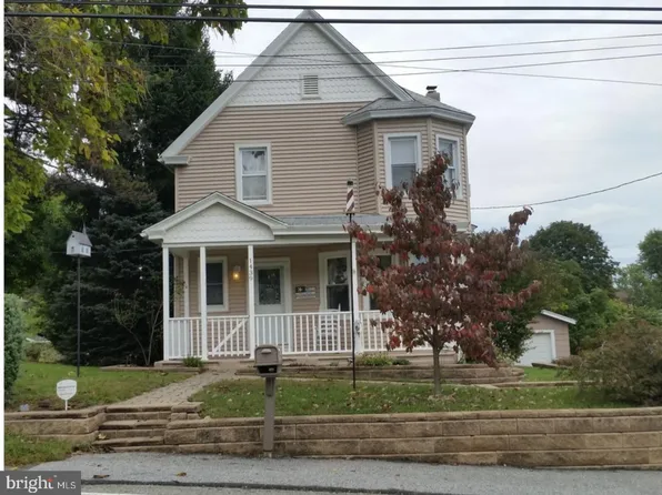 1439 Blueball Ave, Linwood, PA 19061