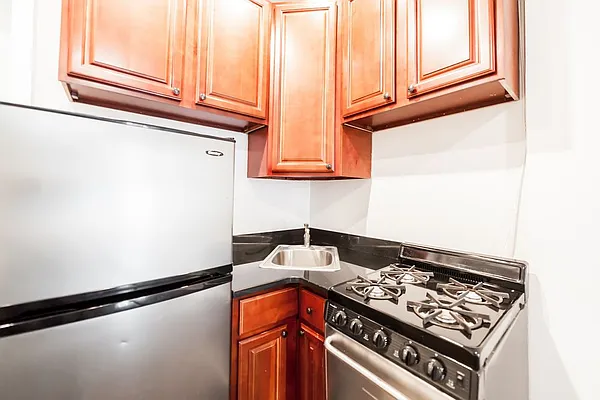 Rented by Gatsby Enterprises, LLC | media 12