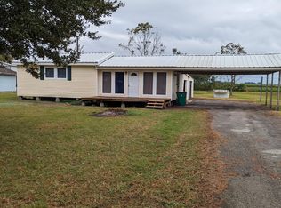 1621 David Dr, Jeanerette, LA 70544