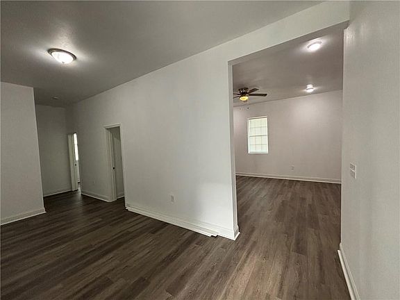 5th image of 4030-32 N Miro St