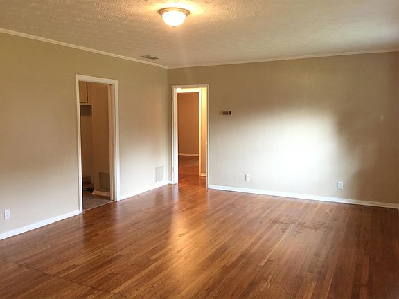 Living/dining room combo