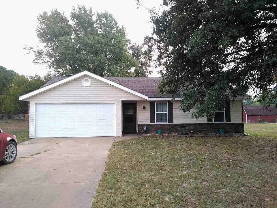 1101 Watertower Rd