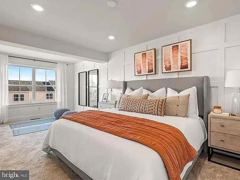 727 Peony Ln — Photo 13