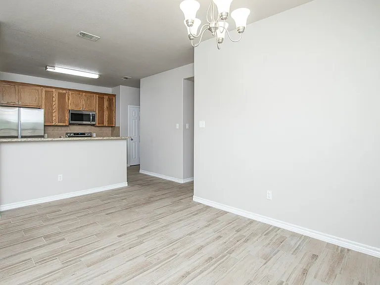 344 Arnold Dr #B — Photo 5