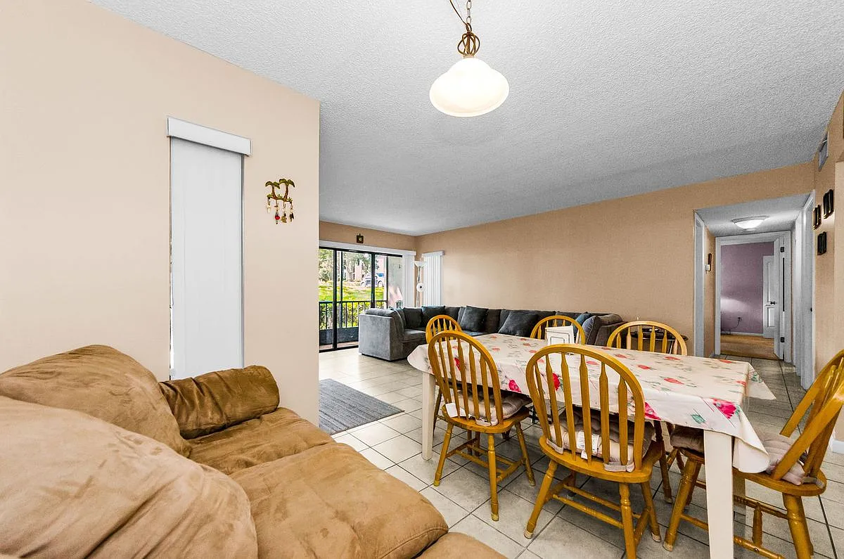 2 bed, 2.0 bath, 1085 sqft, $1,850 — Photo 4