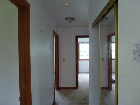 4th image of 142 Briarwood Ct #142
