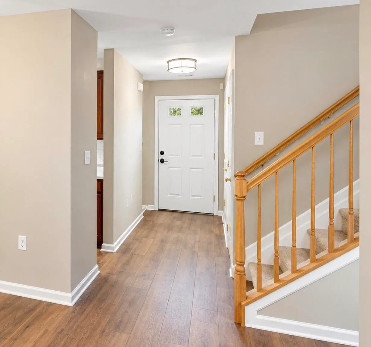 3 bed, 2.5 bath, 1676 sqft, $3,800 — Photo 3