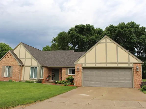 1206 Country Club Ln, Spencer, IA 51301