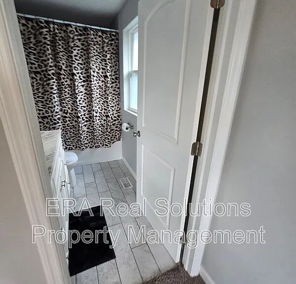 859 Reinhard Ave — Photo 22