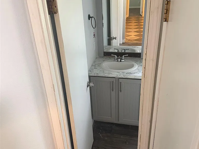 7007 Colony Loop Dr — Photo 24