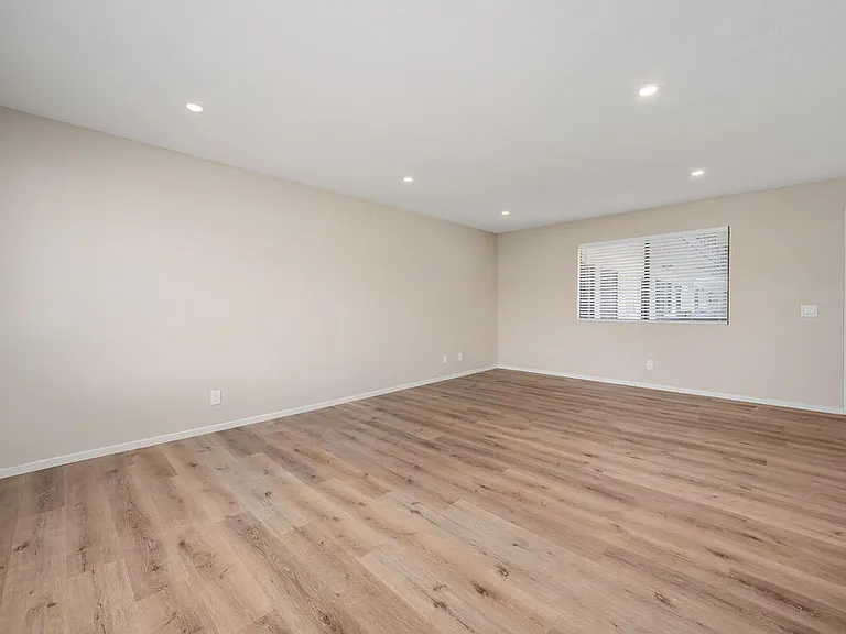 241 Ocean View Ave #I — Photo 2