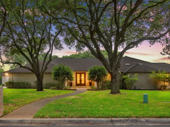 3716 Chimney Ridge Dr, Waco, TX 76708