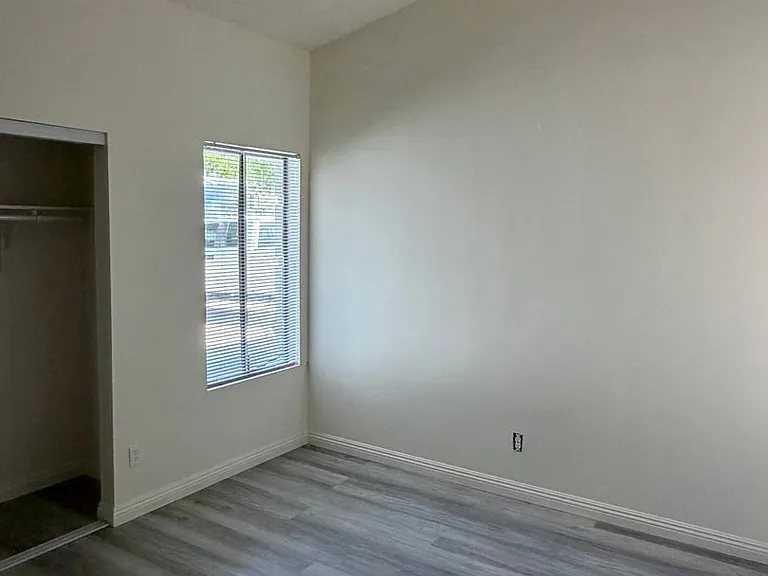 7254 Pomelo Dr — Photo 13