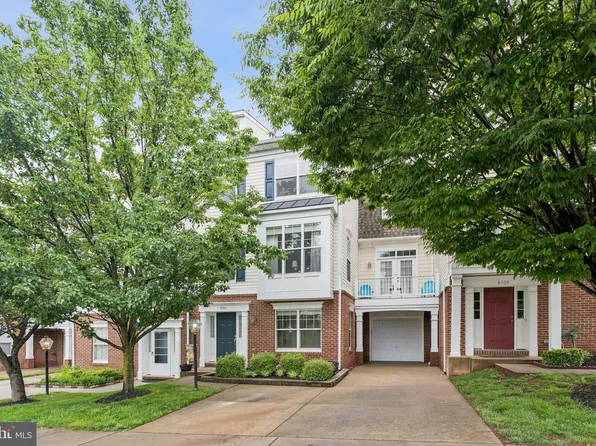 8107 Cello Way, Manassas, VA 20111