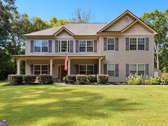 185 White Oak Dr, Jackson, GA 30233