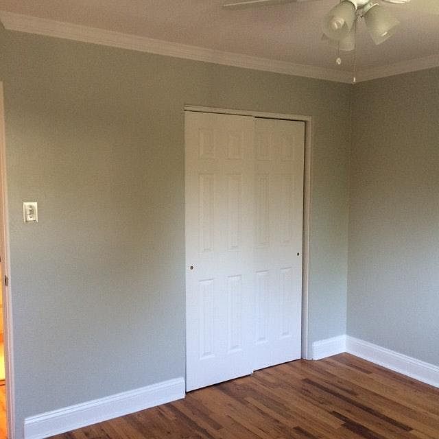 Master Bed Closet