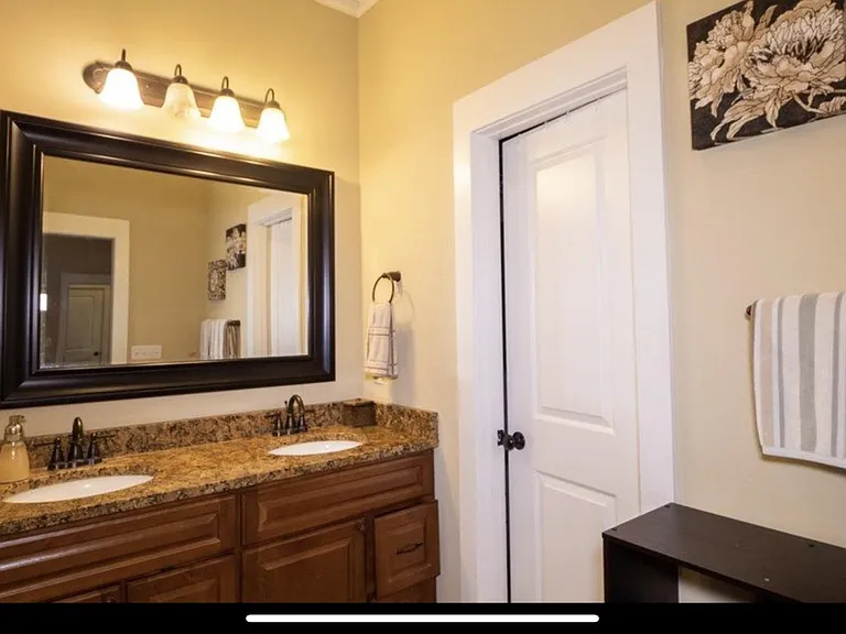 115 Pepperdine Ct — Photo 9
