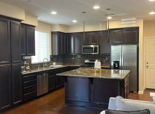 348 Kapalua Bay Cir, Pittsburg, CA
