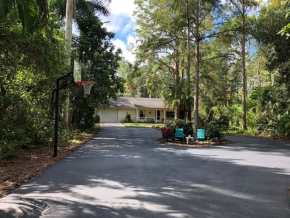 4th image of 5110 Hickory Wood Dr