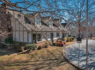 1645 Red Fox Rd, Tryon, NC 28782