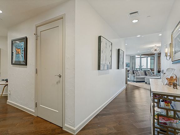 3rd image of 4242 Broadway #1702
