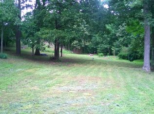 130 Brandon Dr, Grand Rivers, KY 42045