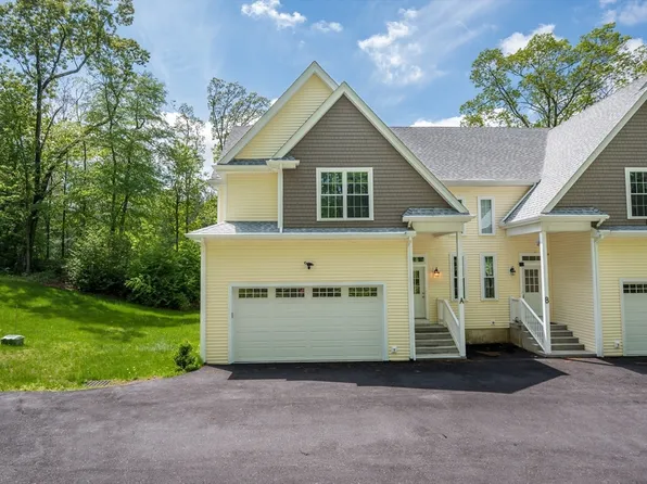 233-233A Green St, Boylston, MA 01505