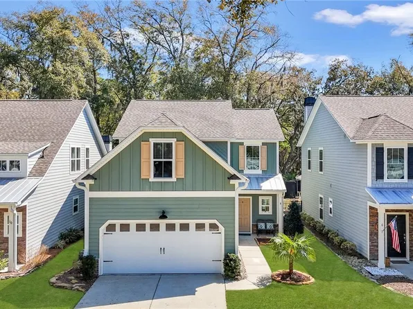 8 Circlewood Dr, Hilton Head Island, SC 29926
