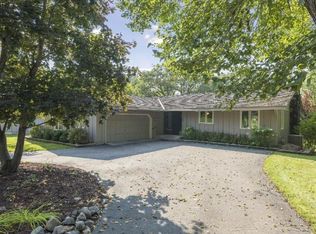 10300 Colorado Rd, Bloomington, MN 55438