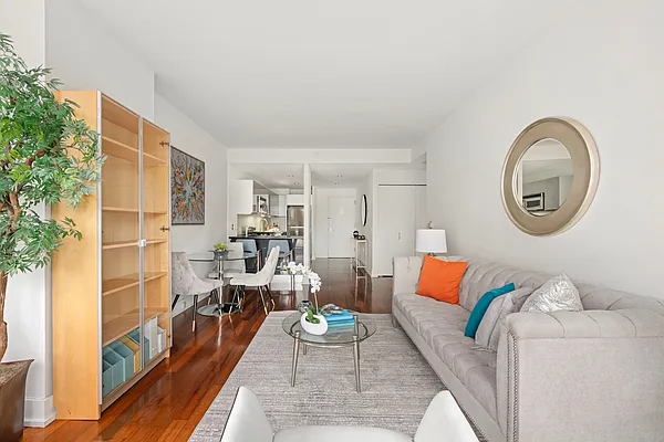 Sold by Compass | media 2