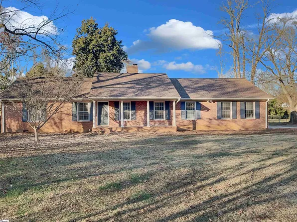 117 Galaxie Pl, Spartanburg, SC 29307