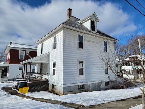 3rd image of 1324 Vestal Ave