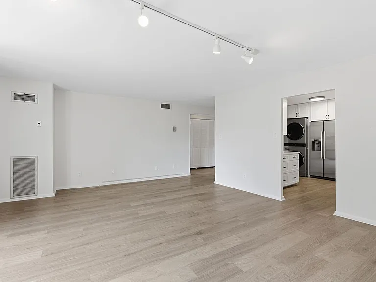 4620 N Park Ave #503E — Photo 11