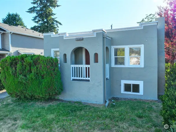 9535 Dayton Avenue N, Seattle, WA 98103