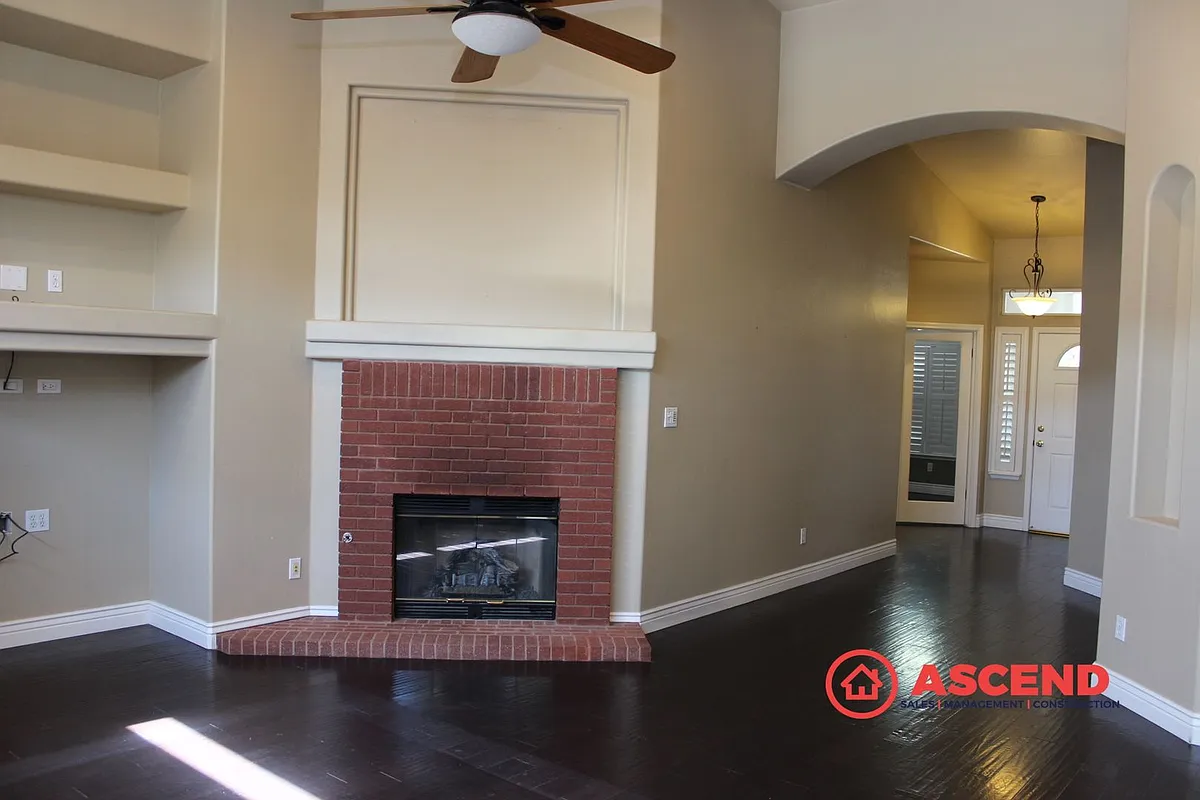 Building Photo - 309 Barkine Ct